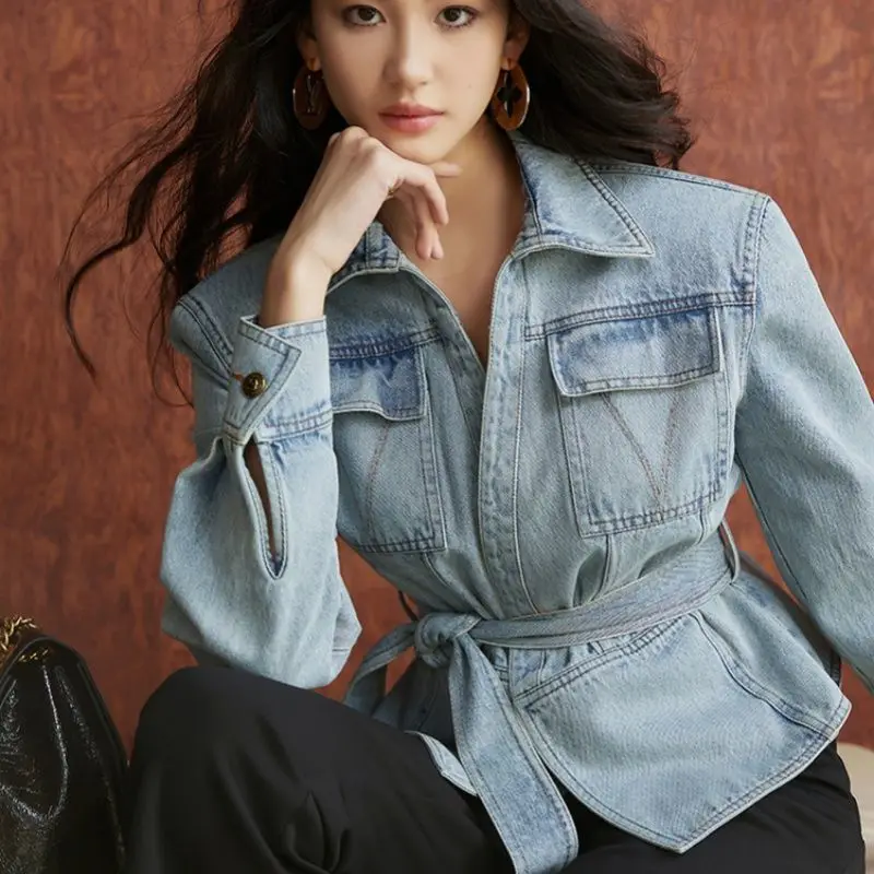 

Трендовый пояс с v-образным вырезом, джинсовая куртка с высокой талией, роскошная дизайнерская женская одежда, осенний укороченный топ с длинными рукавами, уличная стирка