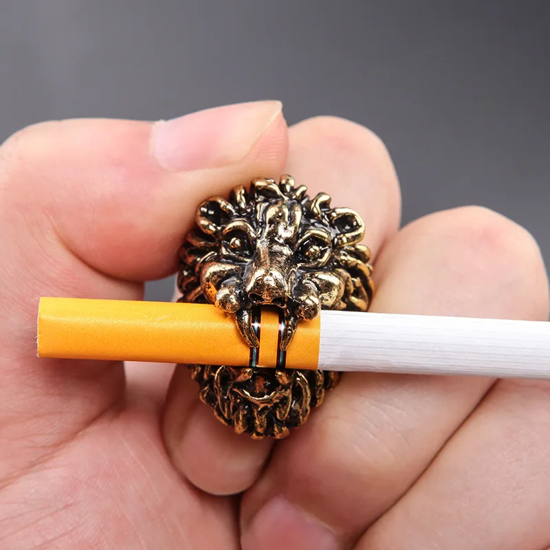 Ring Cigarette Butt Ring Creative Lion Head Metal Cigarette Holder Cigarette Cigarette Holder Internet Celebrity Smoking Ring