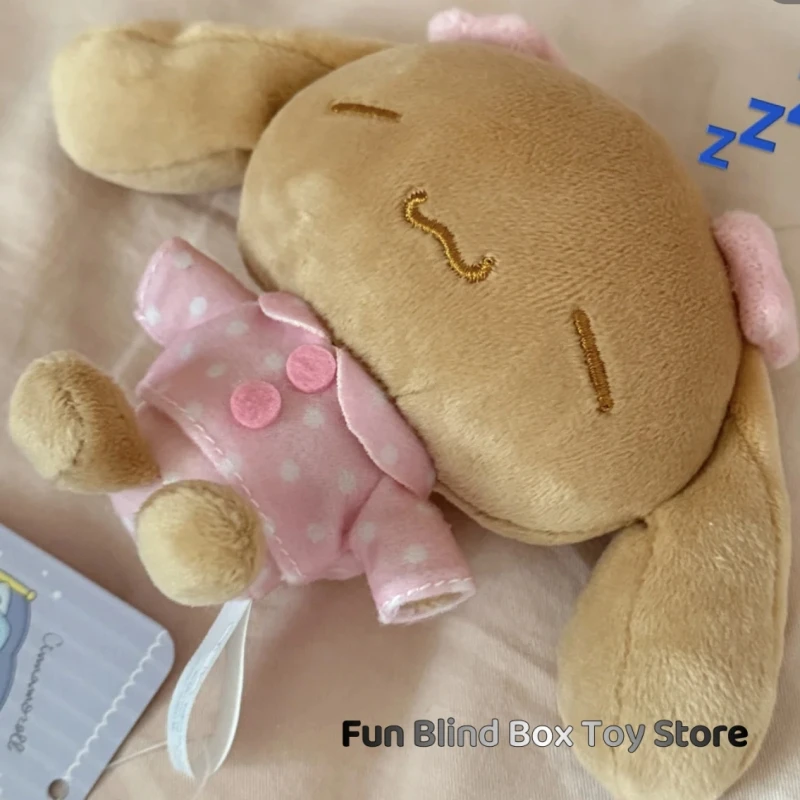 

Официальная плюшевая игрушка Sanrio: собачка Мока в худи, мягкая игрушка-брелок с цепочкой, пушистая кукла, подарок для девочек