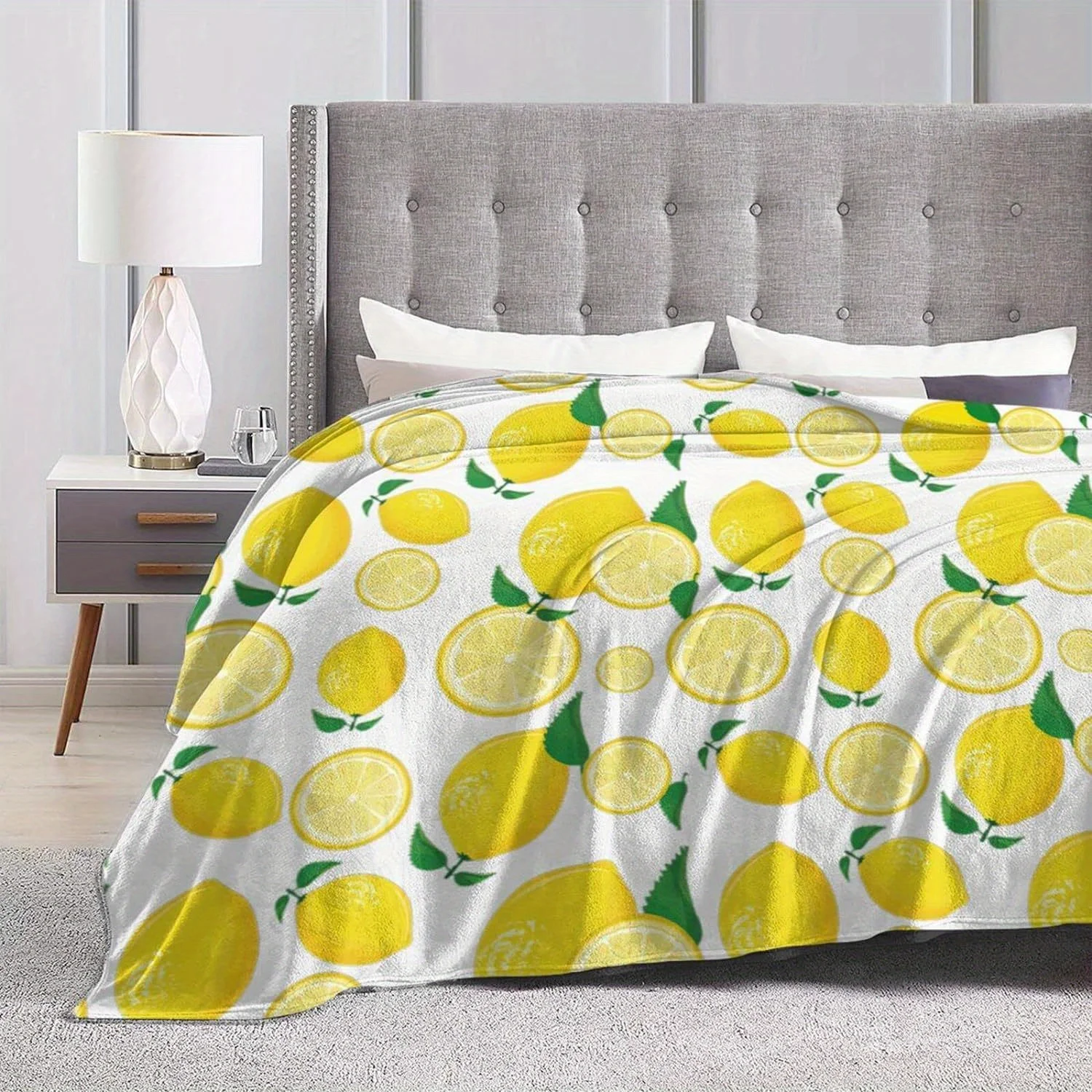 Cozy Lemon Pattern Flannel Throw Blanket Warm, and Versatile for Couch, Bed, Office, and Travel - Perfect Gift
