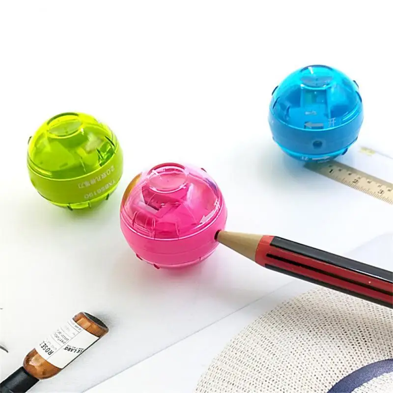 Mini 2mm Leads Sharpener Portable Sharpener With Magnifying Glass Sharpening Tool Pointer Pencil Sharpener Color Random image 3