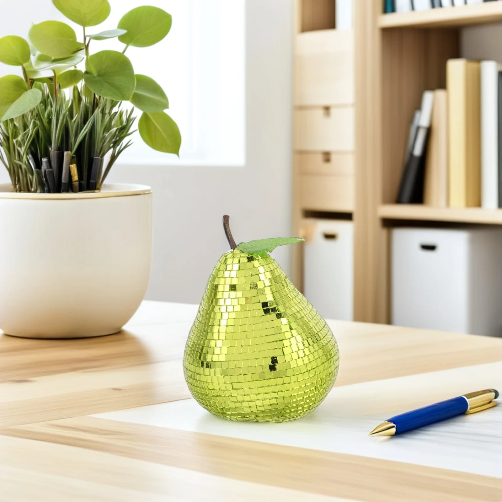 

Disco Ball Pear Shaped Mirror Fruit Sculpture Retro Style Disco Room Table Centerpiece Party Decorations Indoor Fruit Sculpture