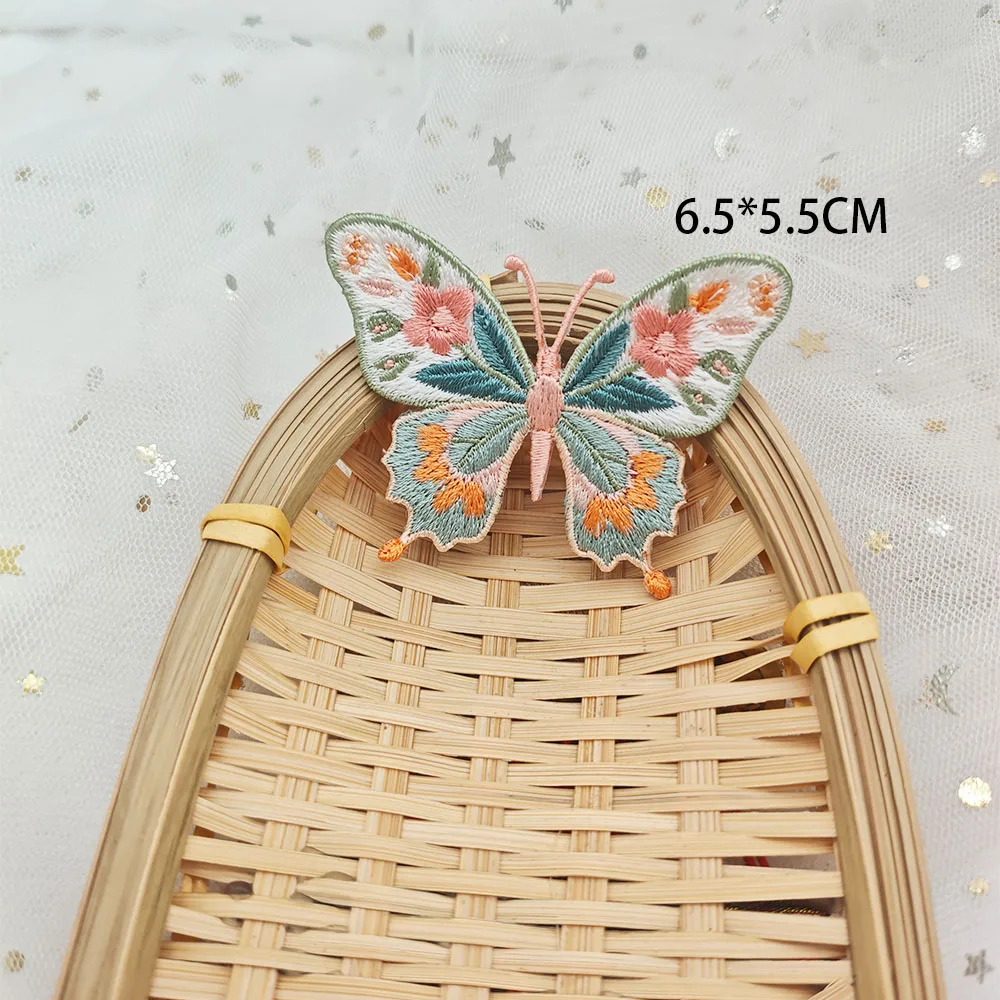 Vintage-Blumen-Schmetterlings-Stickerei zum Aufbügeln, niedliche Wärmeübertragungsapplikation für DIY-Kleidung, Jacken, Dekoration, einfach anzubringen. – Detail 16