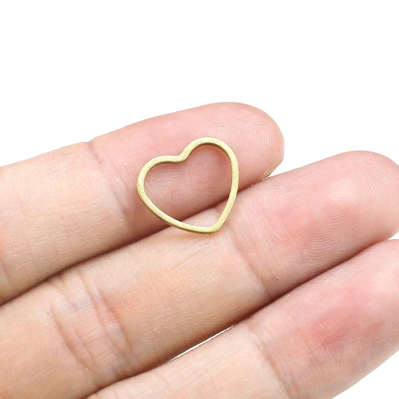 50pcs - Heart Earring Charms, Heart Connector, Earring Embryo, Brass Findings, DIY Jewelry Making - R2510