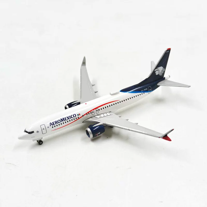 Herpa Diecast Alloy 1:500 Scale Mexico B737 MAX 8 535595 Passenger Airplane Model For Display Collections