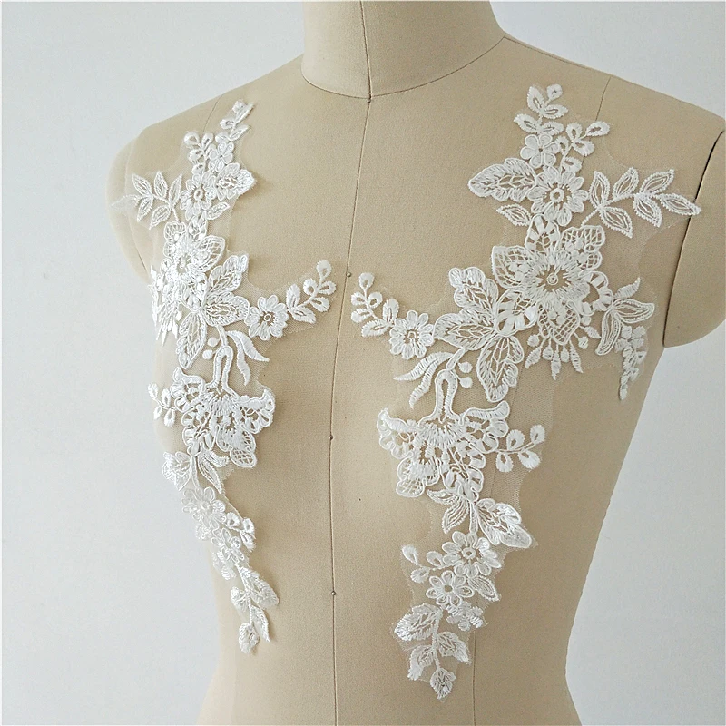 1 Paar bestickte Hochzeitskleid-Applikationen, Kragen-Mesh-Aufnäher für Kleider, DIY-Dekoration, elfenbeinfarbene Rayon-Spiegelblume
