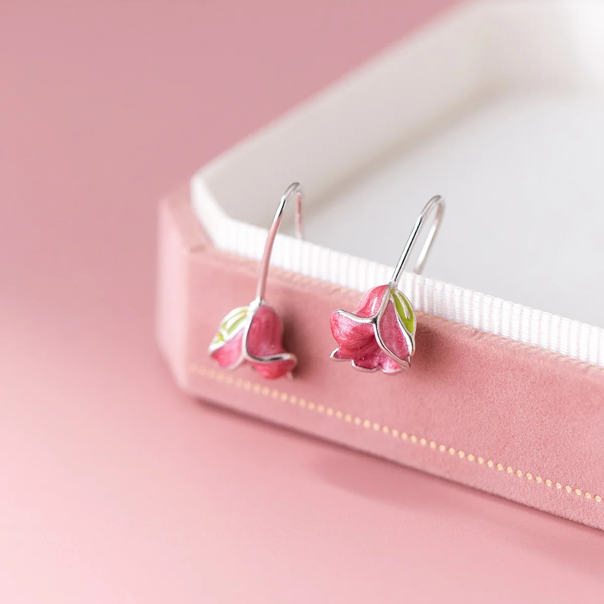 New Fashion Gentle Pink Creative Tulip Ear Hook 925 Sterling Silver Personality Sweet Flower Exquisite Earrings E205