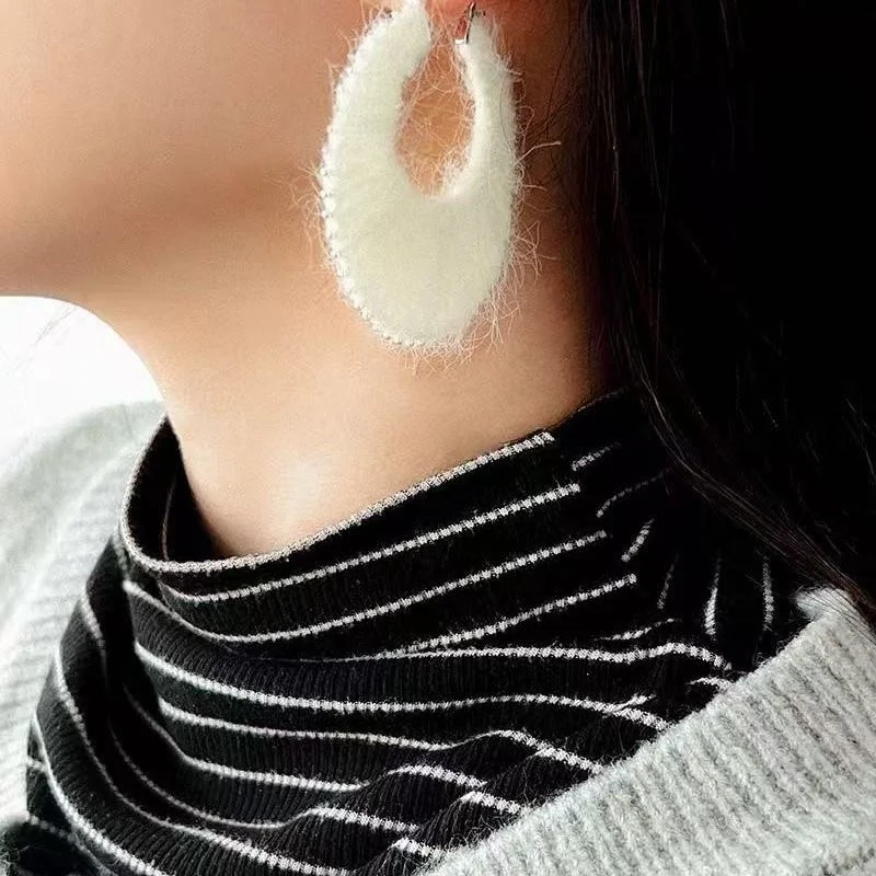 الخريف والشتاء جو ملون مصبوغ الغزل المنسوجة أقراط للنساء Morandi اللون موضة رائعة كل مباراة أقراط #5