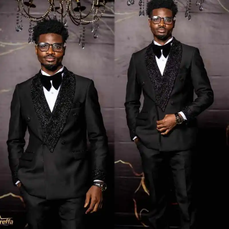 

Formal 2 Pieces Men Suits Double Breasted Shawl Lapel Pant Sets Crystals Loose Fit Trajes Para Hombre Customized