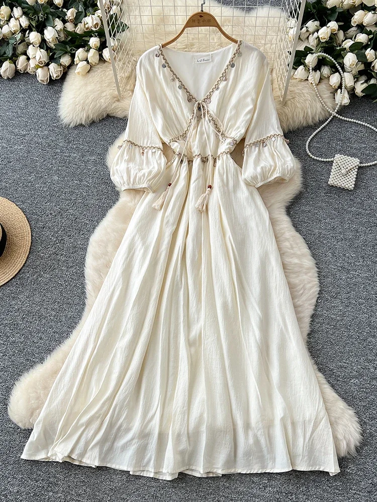 

Summer Women's Ethnic Style Woven Tassel V-neck Short Sleeved Dress, New Beach Vacation Red Waist Cinching Swinging Dress D41