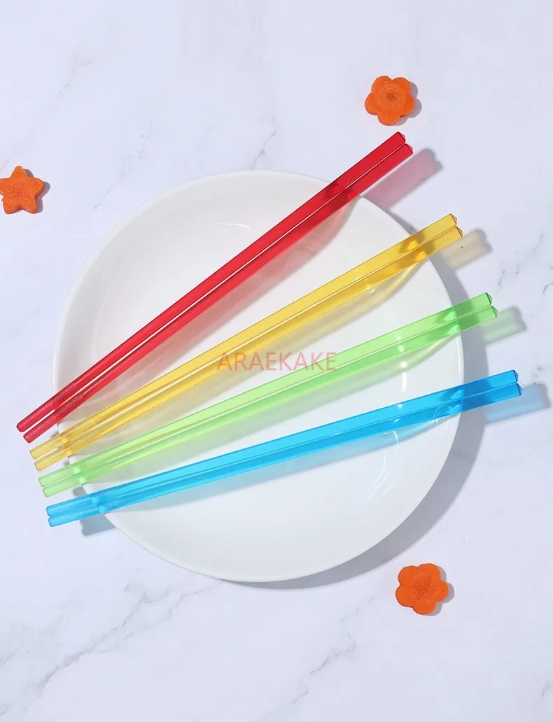 Transparent chopsticks are high-end, anti slip, and colorful chopsticks that look particularly beautiful for household use