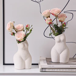 XIYA FLOWER Morden Human Body Geometry Shaped Candle Holder White Ceramic Material Frosted Texture Home and Wedding Decoration