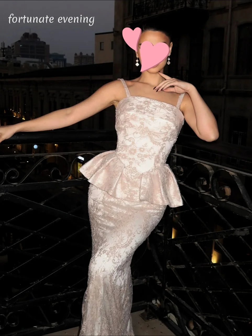 فستان سهرة محظوظ أنيق عتيق من الدانتيل الوردي العاجي حورية البحر مخصص للمناسبات الرسمية والحفلات الراقصة وحفلات السهرة
