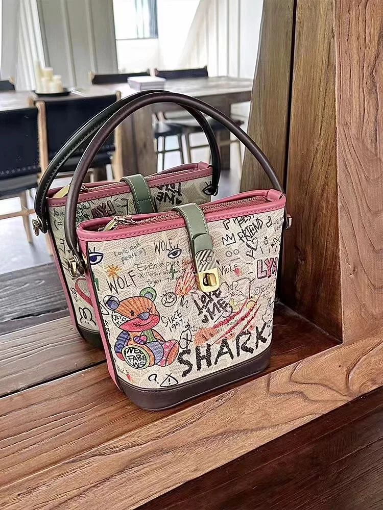 original-graffiti-color-collision-bucket-bag-2025-new-fashion-personality-women's-handbag-single-shoulder-crossbody-soft-pvc