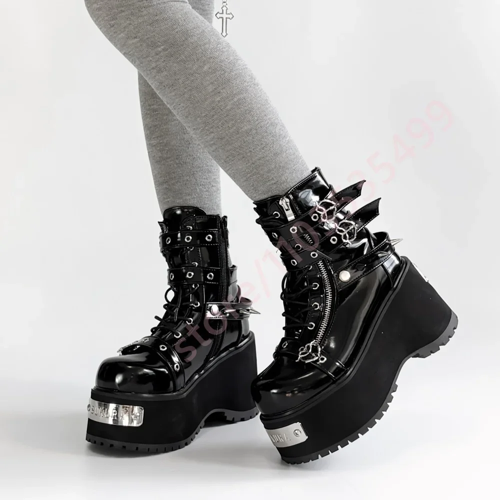2025 New Style Black Punk Gothic Platform Boots Buckle Belt Round Toe Metal Studs Street Rock Ankle Fashion Sports Casual Boot