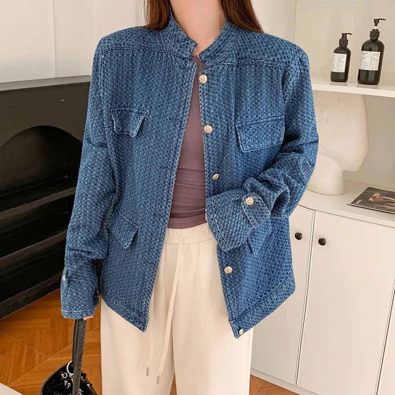 

Новая женская весенняя короткая стильная синяя джинсовая куртка в стиле ретро с воротником-стойкой