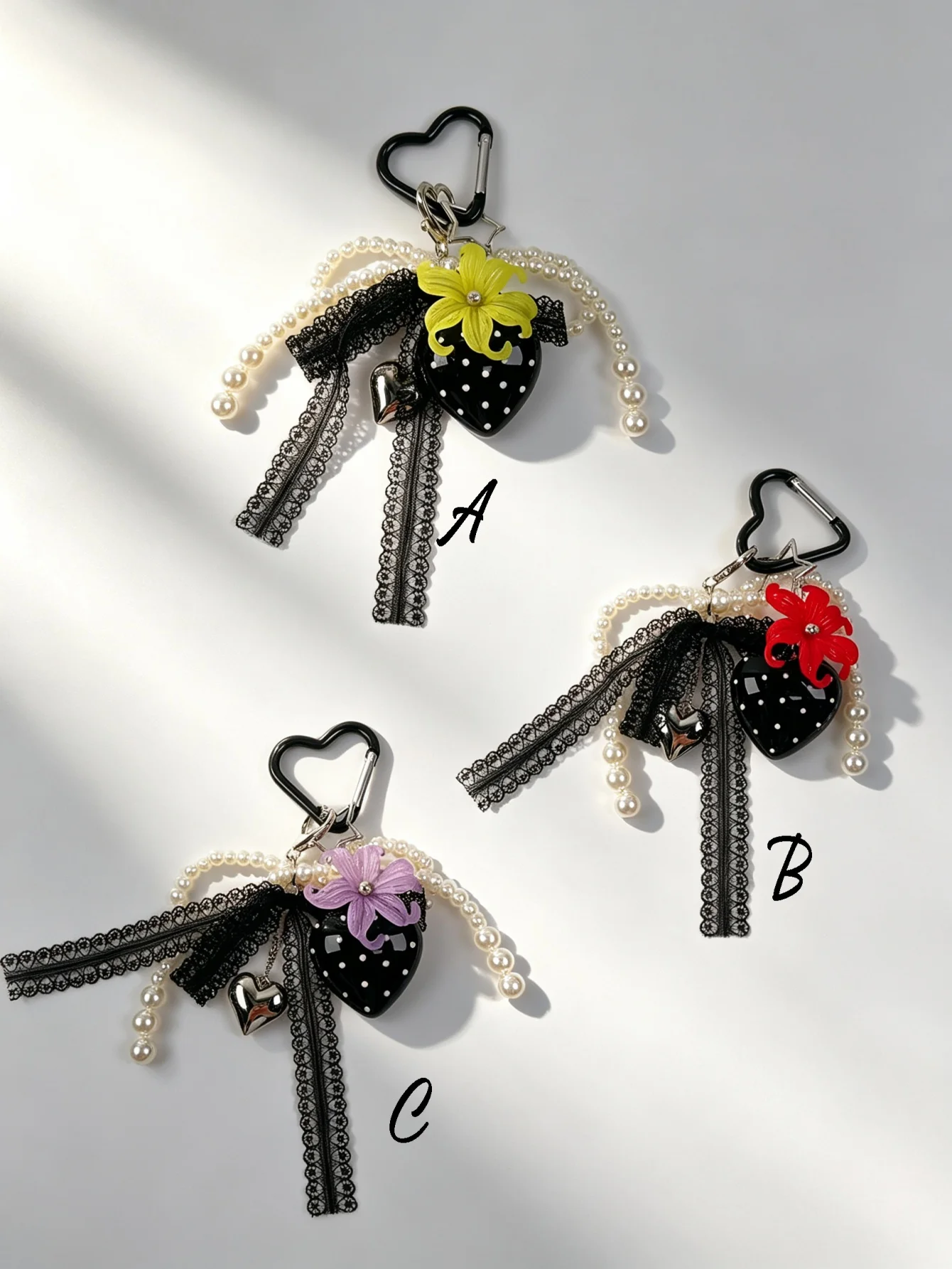 1 Set of Polka Dot Bowknot Bead Pendants for Bags, Sweet and Cool Y2K Style, Suitable for Decorating Handbags, Crossbody Bags, Backpacks, Bag Charms, Keychains, Etc
