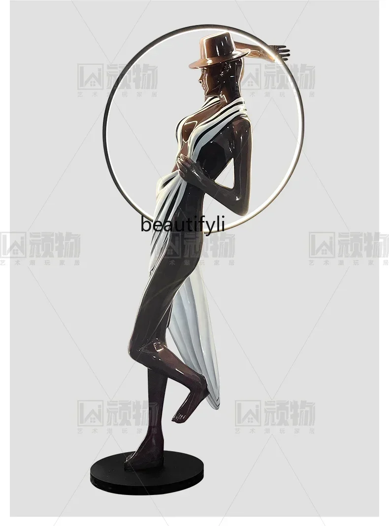 TTT  Modern Girl Modern Living Room and Hotel Abstract Character Landing Sculptured Ornaments Sales Office Soft Decoration