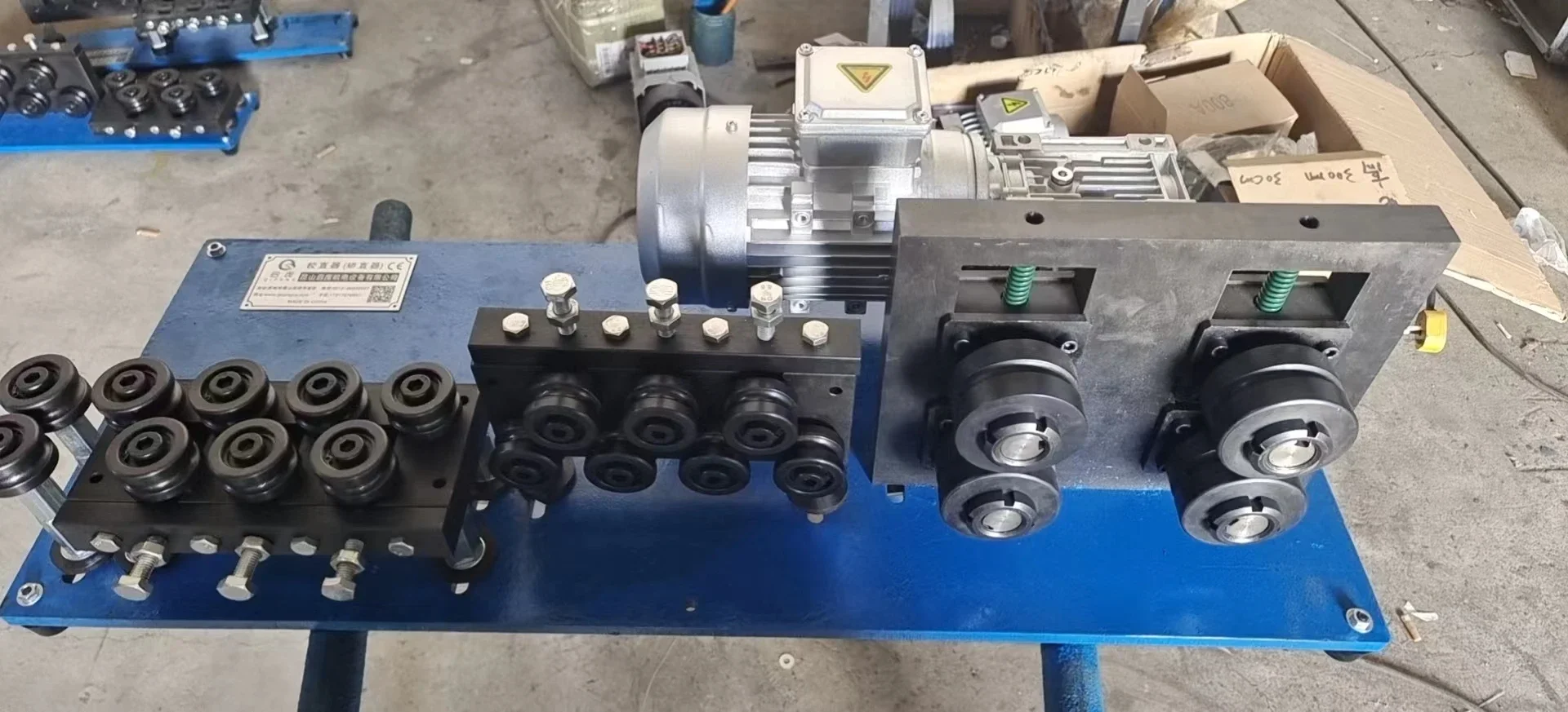 0.1～0.2mm銅線・鋼線矯正機　手動式ワイヤーストレートナー（牽引/送り装置付き）