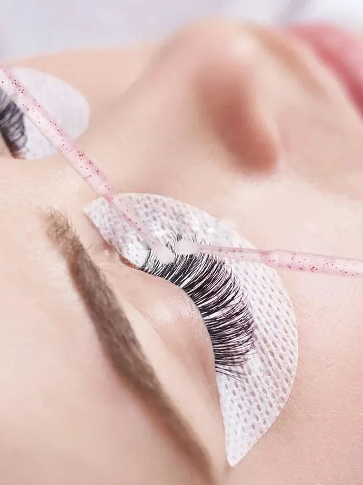 100 Uds cepillo microaplicador de cristal para extensión de pestañas, micro hisopos de algodón, varitas de rímel de labios microcepillo rosa