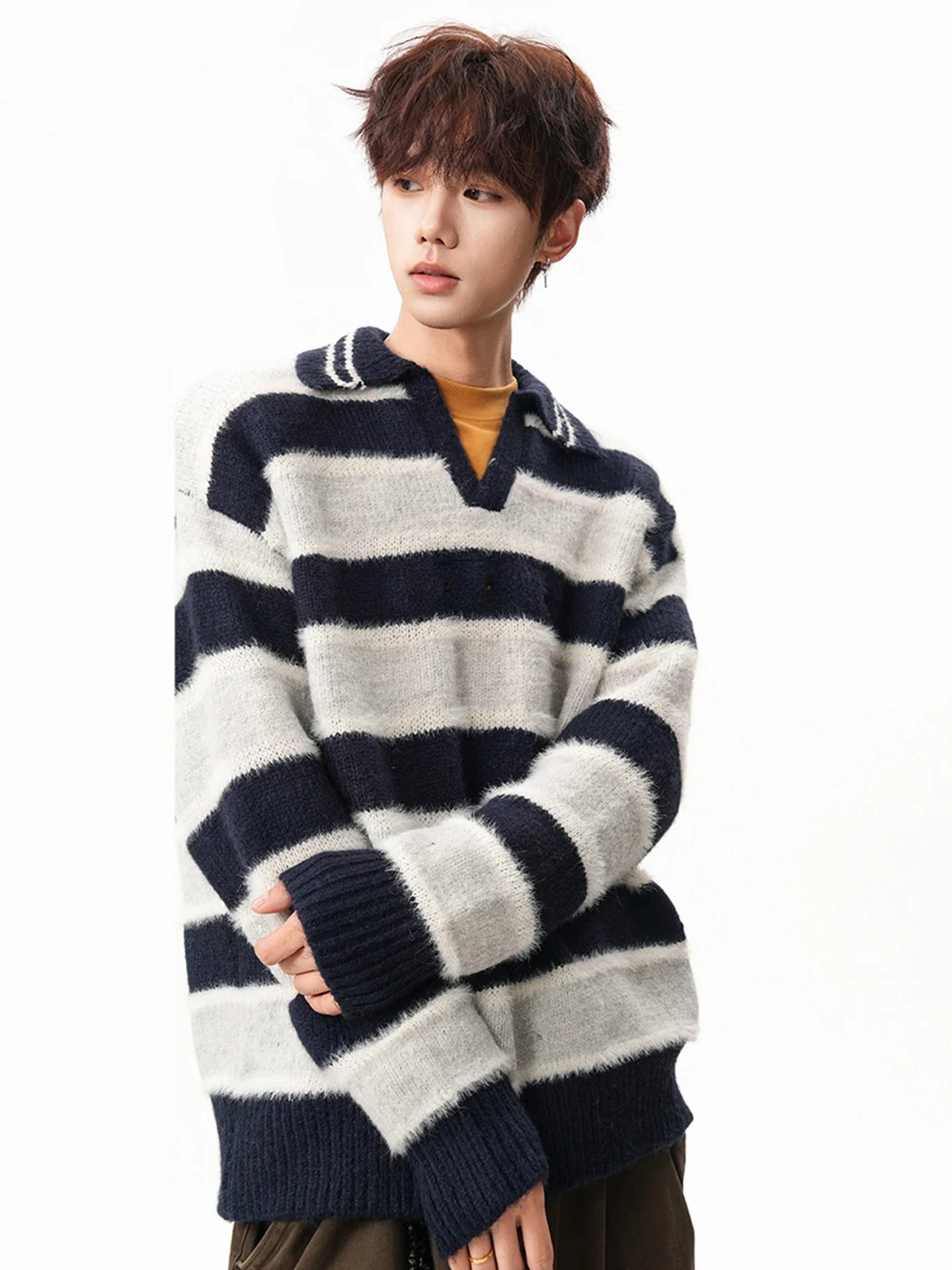 

American Retro Striped Color Blo Soft Sweater Casual Loose Fit for Men And Women Winter Warm Knitted irt Couple Match