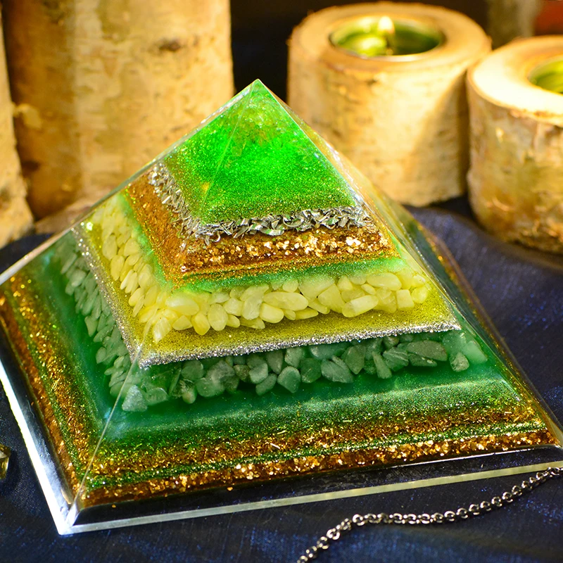 Green crystal pyramid, lucky home entrance bedroom ornament olivine green fluorite