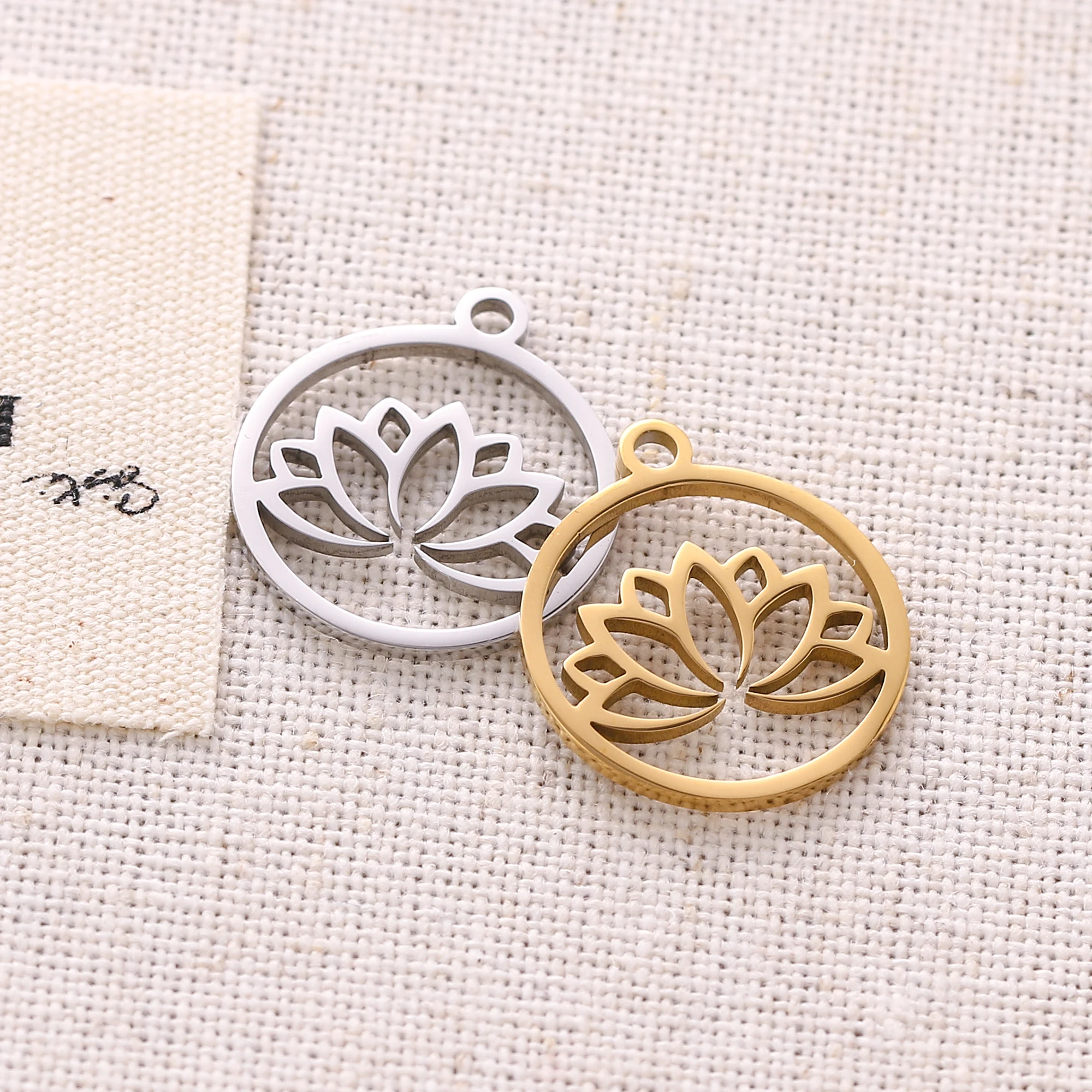 5pcs Stainless Steel Mirror Polished Lotus Anti Allergic Women\'s Jewelry Charm Pendant DIY Necklace Earring Bracelet Accessories