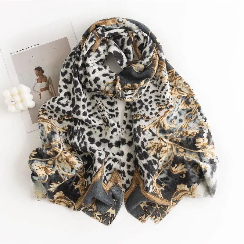 Bufanda con estampado de leopardo para mujer, bufanda cálida, moderna y versátil, estilo de lujo ligero, elegante, Europa y América, invierno, nuevo