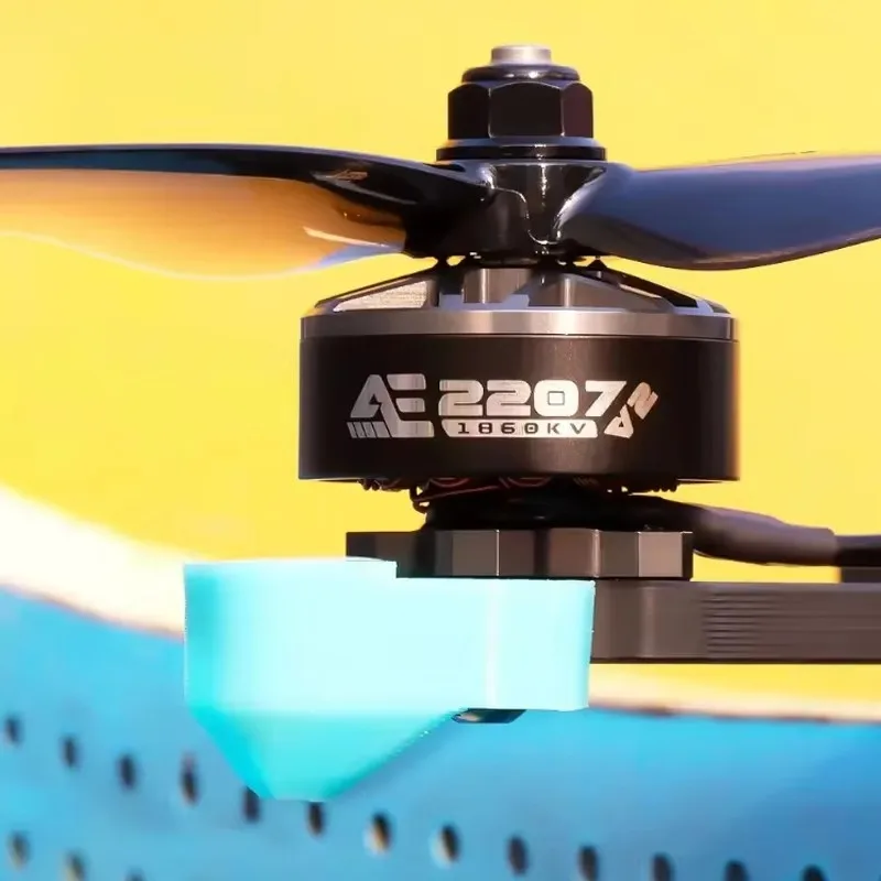 AxisFlying New AE2207 V2 1860KV 1960KV 4~6S Lipo Brushless Motor 5mm Shaft Suitable 5inch Propeller Flower Fly Traversing Drone