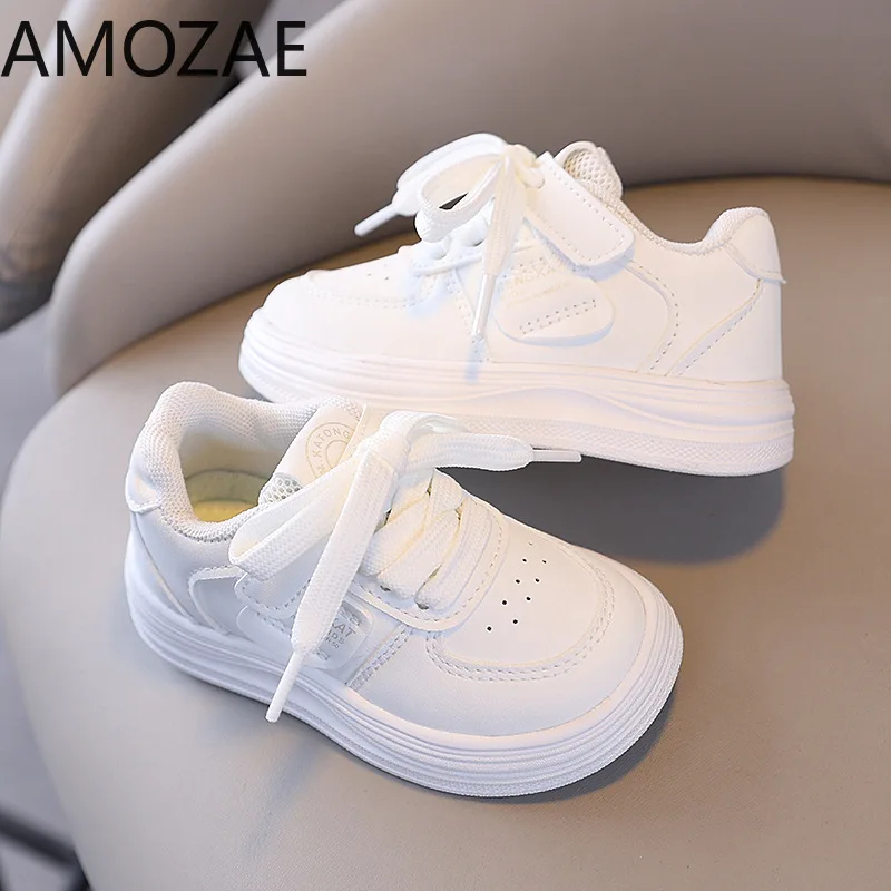 Tennis-Sneaker für Kinder Frühling/Herbst Neue Jungen Mädchen Sportschuhe Lässige Boardschuhe Leder Weichsohlige Kinder-Sneaker in Weiß – Detail 2
