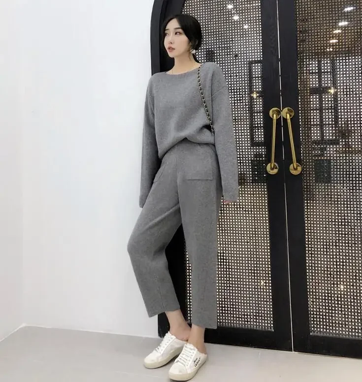 Knitted 2 pieces Set Tracksuits Women 2021 Autumn Winter Thick Warm O-neck Loose Sweater+Ankle-Length Pants Warm Cashmere Suit