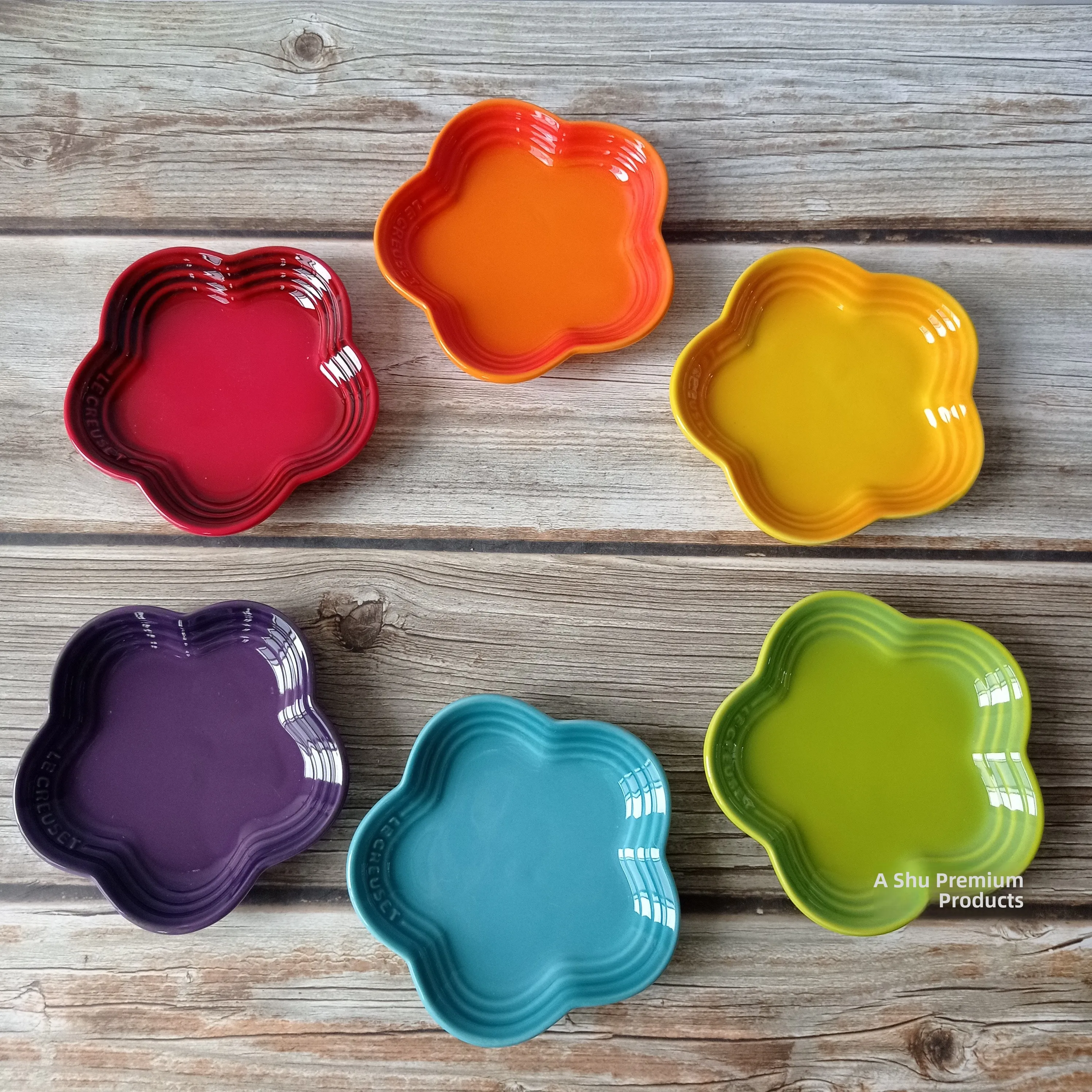 Le Creuset Cool Color Plum Blossom aped Sauce Di Cerc Underglaze Dining Plate French Sle Universal Use Diware