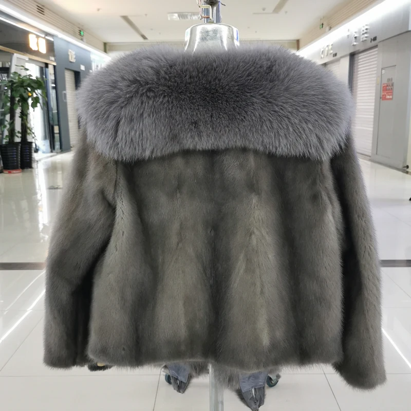 Women\'s winter fashion 100% mink fur whole skin jacket warm natural fox fur collar leather jacket high quality luxury coat