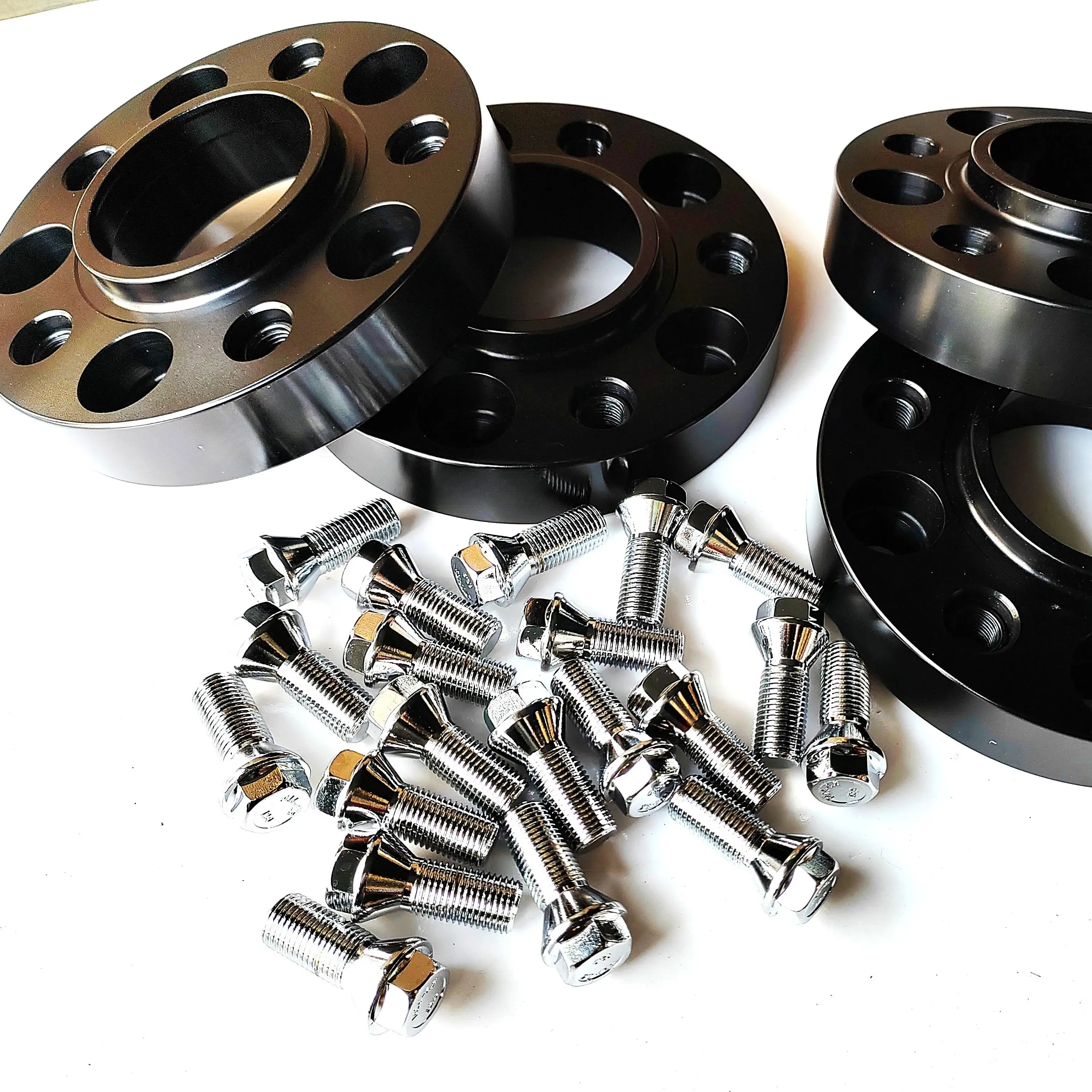 

2pcs high quality 20mm 5x112 66.6 Wheel spacers For Mercedes Benz Mercedes Benz |10pcs 15x1.25 bolts