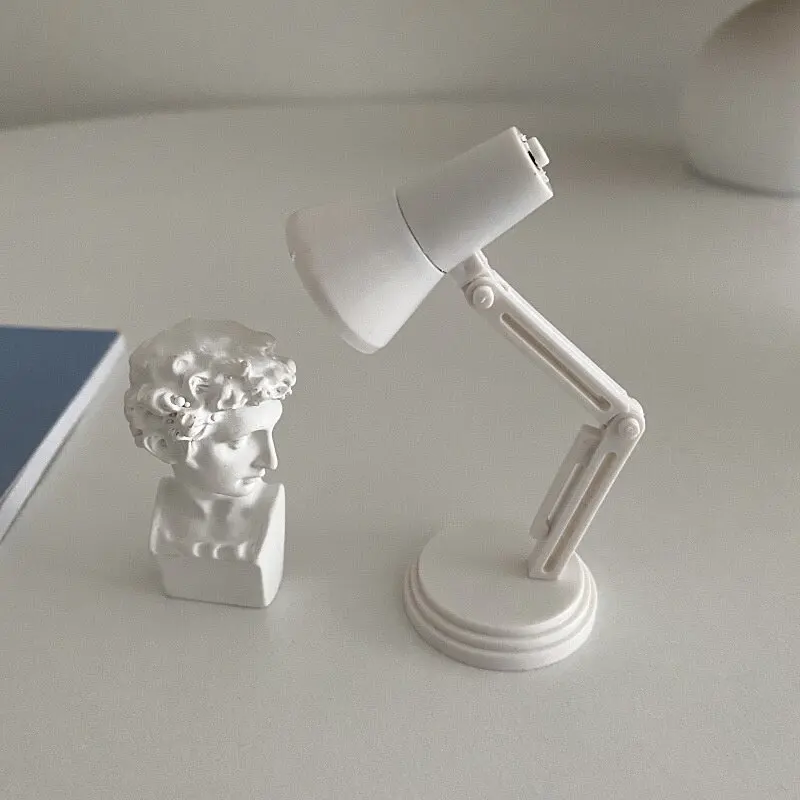 Criatividade Mini Livro Luzes Estudante Dormitório LED Reading Lamp Clipped on Book