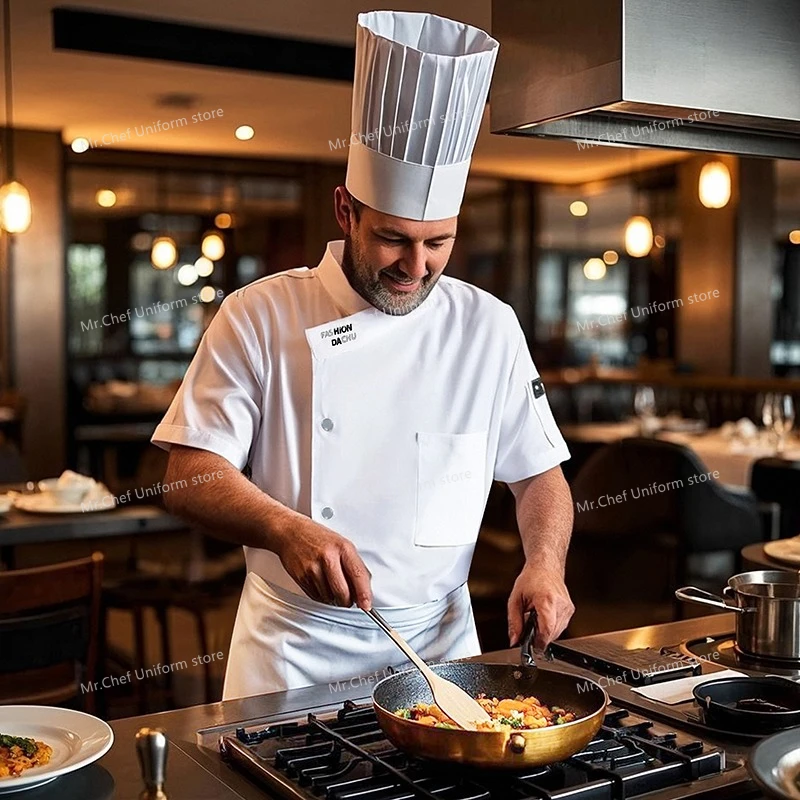 Sommer Männer Schwarz Chef Uniform Schürze Restaurant Kurzarm Chef Shorts Jacke Küche Atmungsaktive Chef Mantel Arbeit Kleidung Logo