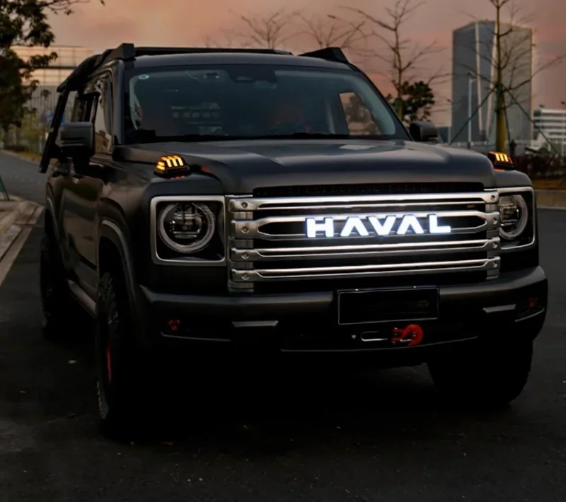 Auto Grille Luminous Mark Suitable for GWM Haval H9 2024 2025 Modified Car Grille LED Decorative Lights Car Exterior Accessories