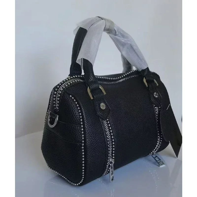 2025 جديد Y2k حقيبة كتف نسائية تصميم فاخر موضة السيدات حقيبة كروسبودي أسود بولي Leather جلد خمر سلسلة Zv حقائب مغلف