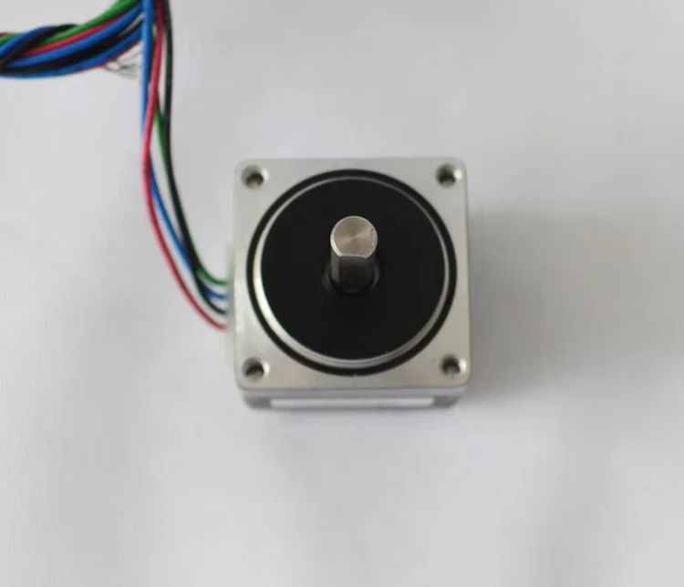 NEMA11 Stepper Motor with 4.5N.cm Motor Length 28mm 4-Wire 1.8 Degree Current 0.6A CE ROHS Single Output Shaft Stepping Motor