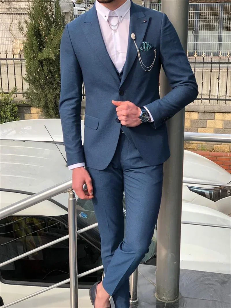 

2024 Elegant Blue Casual Men Suit Groom Tuxedo Slim Fit Blazer Hombre High Quality Business Custom 3 Piece Set Jacket Vest Pants