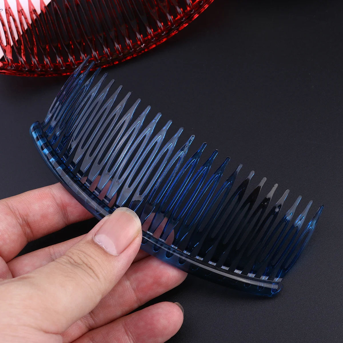 

4Pcs Pc Resin Teeth Hair Combs Secure Grip Long-Lasting Hair Clips for Crafts DIY Jewelry Making Accessories Women