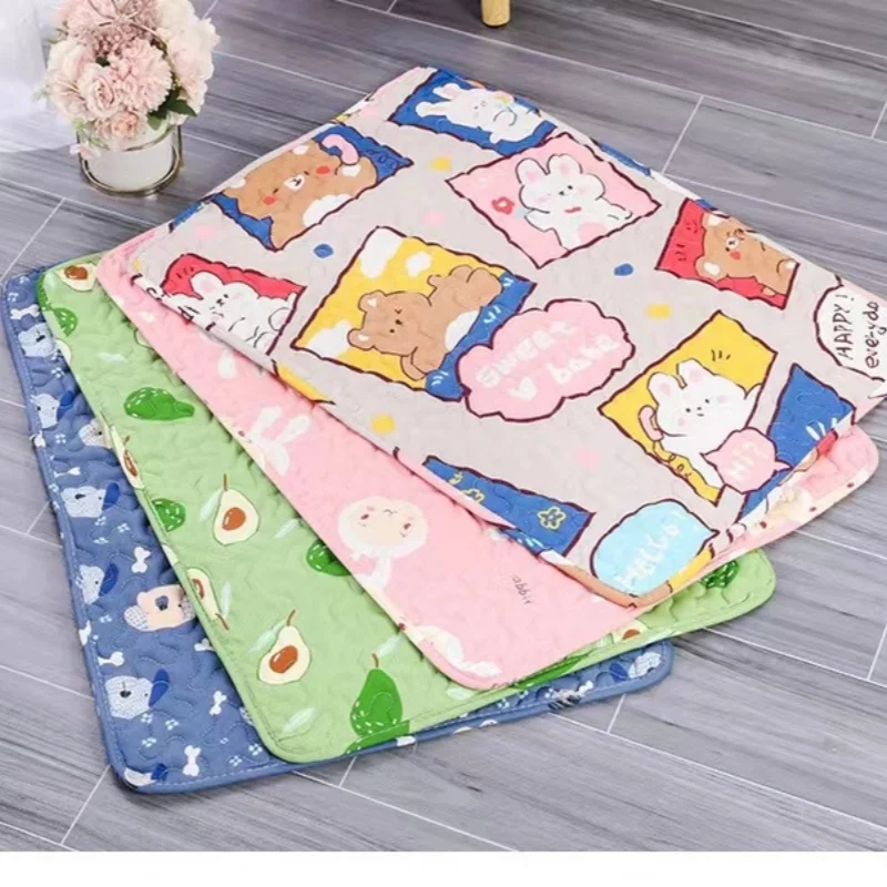 Dog Color Striped Sleeping Pad Indoor Small Dog Cute Square Cat Sleeping Pad Breathable  Multi-size All Seasons