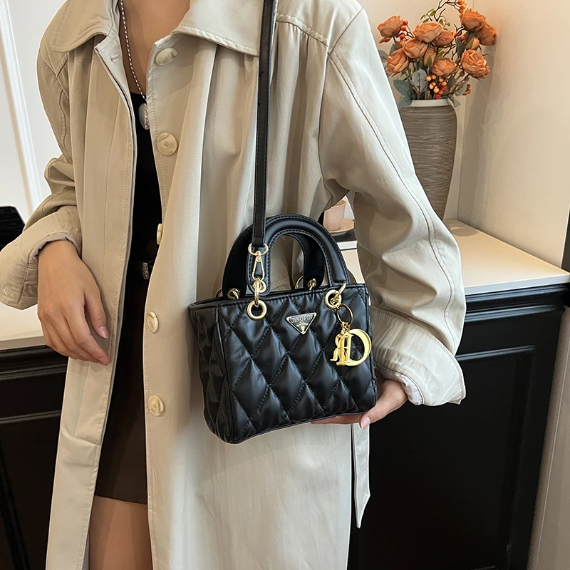 

Portable Glamorous Female Bag Handbag Mini Clutch Bag Sophisticated Design For Formal Evening