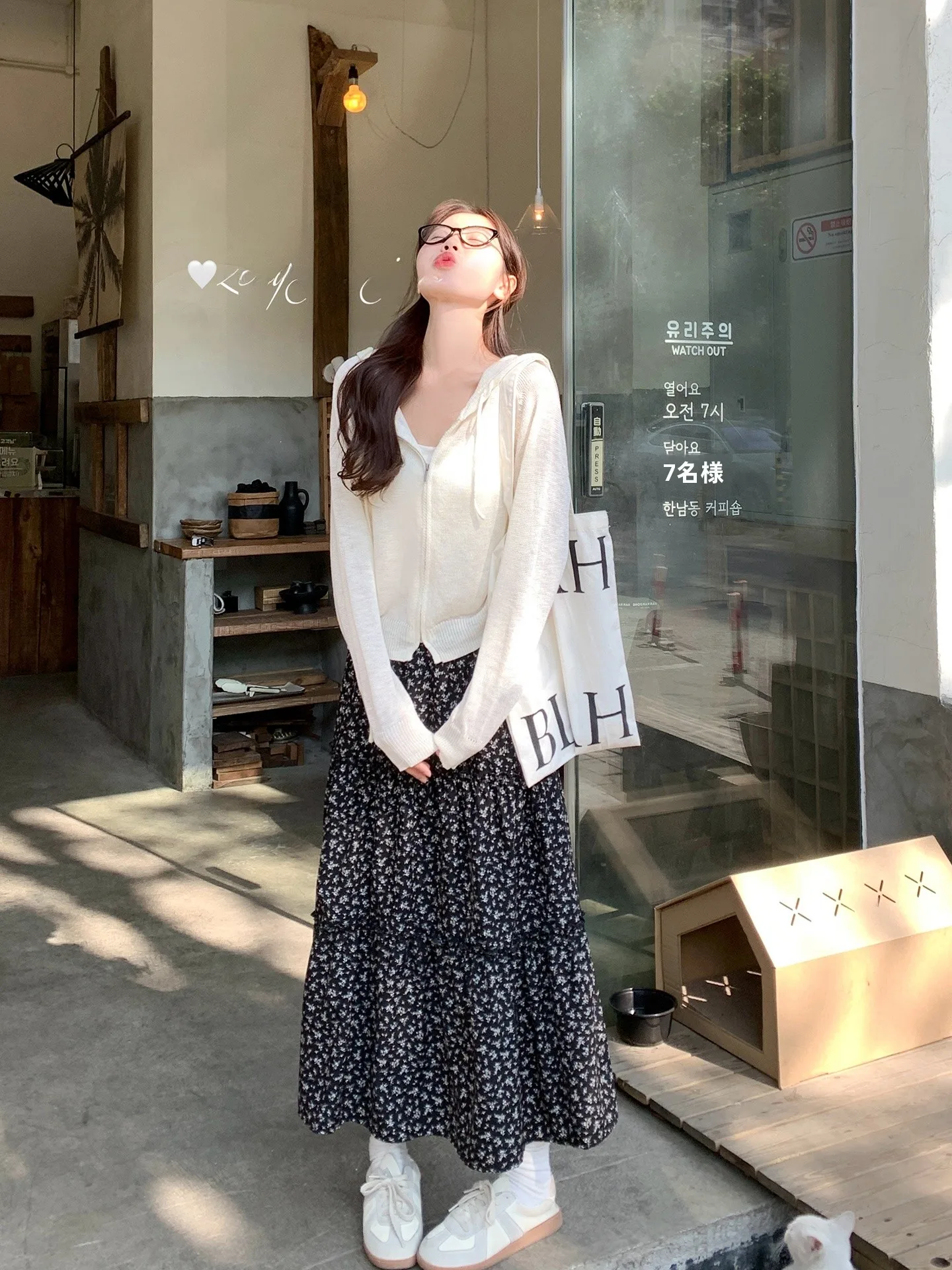 

Zeng Xiao Xian Весенне-летний женский вязаный кардиган на молнии с капюшоном, легкий, с защитой от солнца, с длинными рукавами, из мягкого хлопка