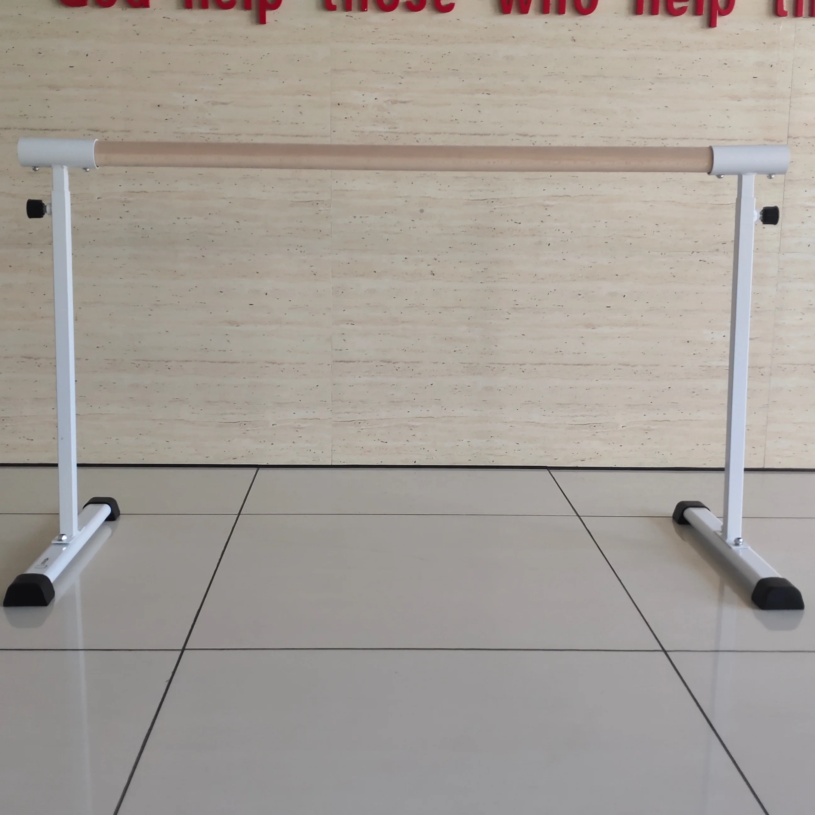 

Wooden Free Standing Ballet Bar Ballet Dancing Pole 150CM Portable Ballet Bar for Home Kids Adults