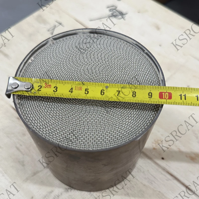 100x100mm High Flow Metal Core Catalytic Converter Euro 3-6 Compliant 400 Cell for Boosting Gas Engine Performance