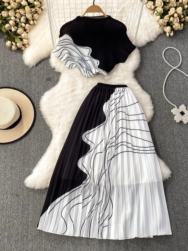 

Faionable High Waist Pleated Skirt And ort Sve Stand Collar Top Korean Sle Women's Two-Piece Set Summer Outfit