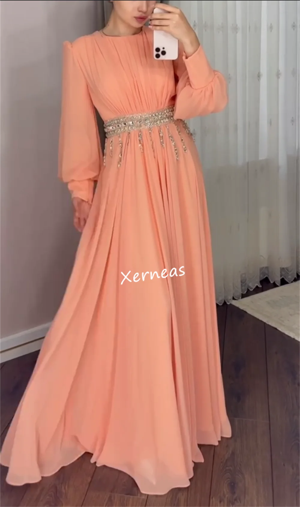 Maßgeschneiderte Jersey-Falten-Strass-O-Ausschnitt-lange Kleider, maßgeschneiderte Anlässe, Abend, elegante Party, Hochzeit, einfache Größen erhältlich