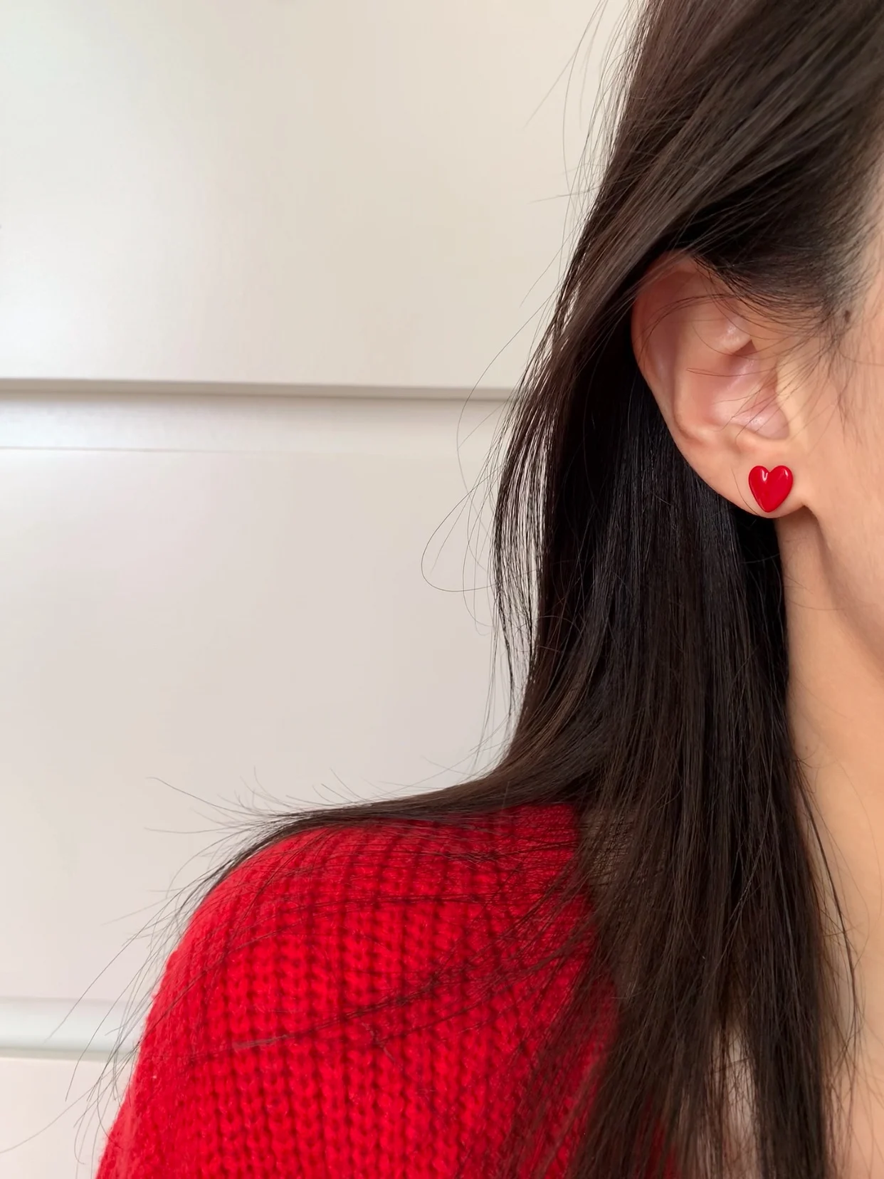 brincos-em-forma-de-coracao-vermelho-design-fashionavel-sensacao-vintage-personalidade-Unica-simples-e-elegantes-feitos-de-material-de-cobre