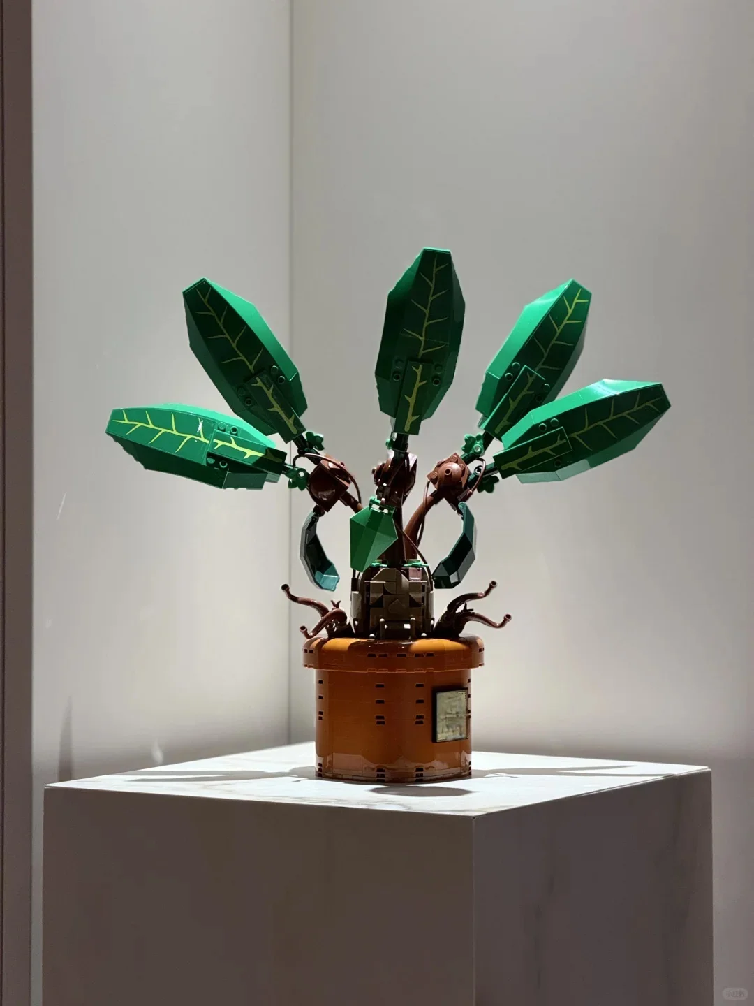 

New MOC green plant model home decor building blocks for boys and girls as holiday gifts